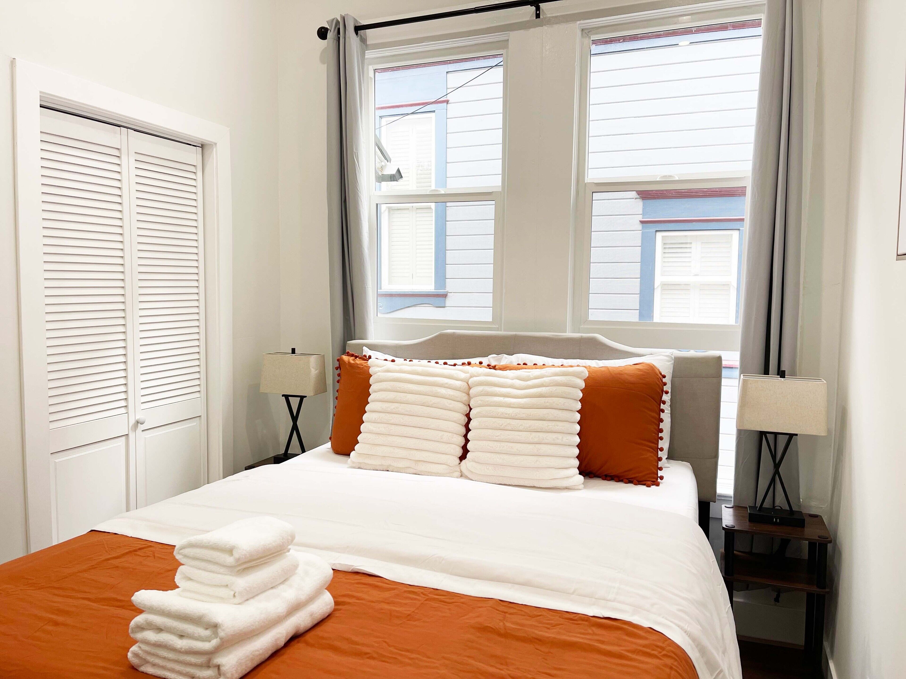 1 bedroom, WiFi, bed sheets