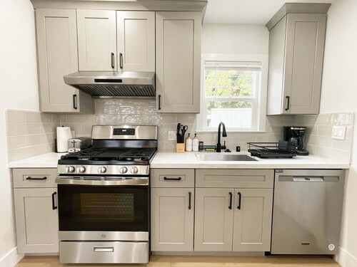 456C - SanJose Downtown 1b Home new Remolded/WIFI/Parking