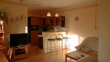 TV, DVD player, stereo