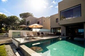Villa | Lits bébé (gratuits)