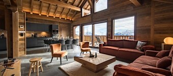 Magnificent chalet with sauna and garage