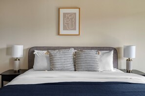 2 soverom, strykejern/-brett, wi-fi og sengetøy