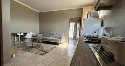 Qiloane Court Apartment