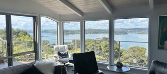 Wake up to the beautiful Bay of Islands. Family home overlooking Kerikeri Inlet