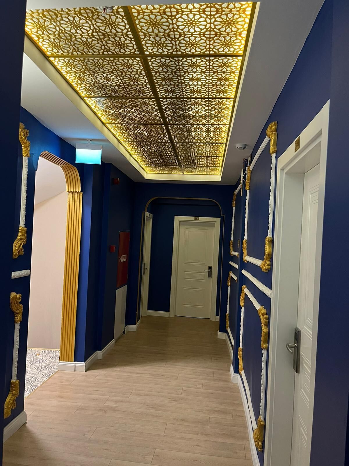 Televisión LED de 55 pulgadas con canales por satélite