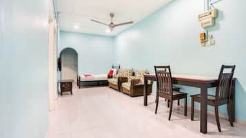 Superior Suite | 1 bedroom, bed sheets