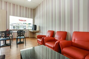 Sala de estar en el lobby