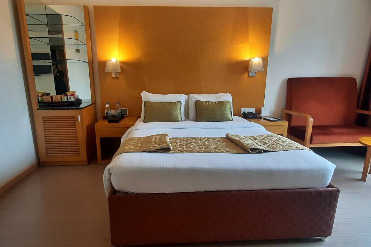 Minibar, Bügeleisen/Bügelbrett, kostenloses WLAN, Bettwäsche