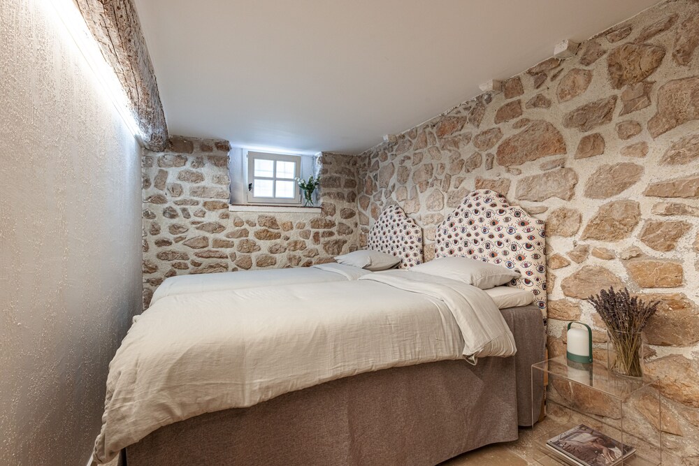 Fisherman's Cottage in the heart of Saint Jean SaintJeanCapFerrat Vrbo