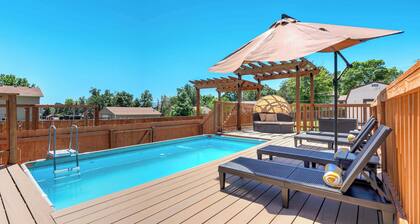 Evergreen Luxe! Backyard Oasis w/ Pool & Hot Tub!