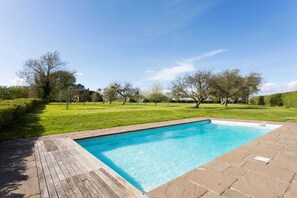 Pool - The Old Rectory with Swimming Pool (Bristol)