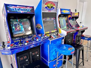 Game room - Sun, Surf, and Sand|Walk to Beach|Heated Pool|Game Room|Pet Friendly (Panama City Beach)