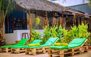 4 outdoor pools - Ondo House (Nungwi)