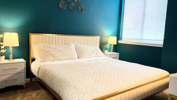 1 bedroom, travel cot, free WiFi, bed sheets