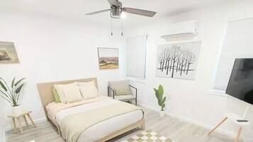 2 bedrooms, iron/ironing board, WiFi, bed sheets