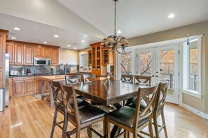 تناول الطعام