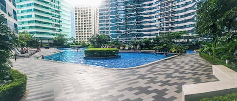 Piscine extérieure, piscine chauffée