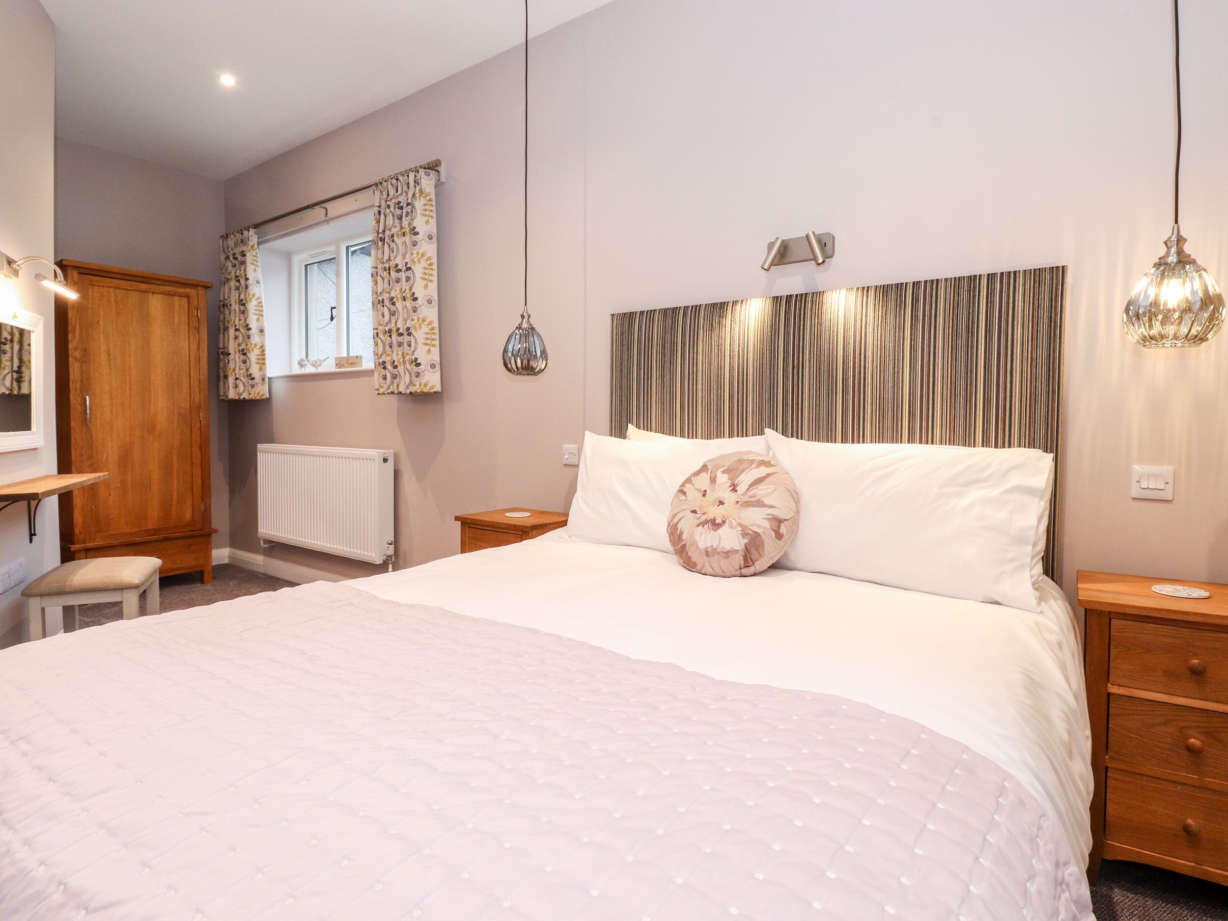 1 bedroom, individually decorated, individually furnished, free WiFi