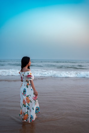 Trên bãi biển 