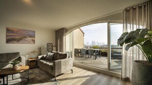 TV, DVD-spiller og filmbibliotek