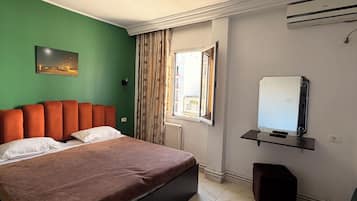 Standard Double Room | Soundproofing, free WiFi, bed sheets