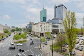 Exterior - Bonifraterska Apartment by Renters (Warsaw)
