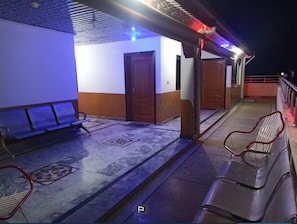Extérieur