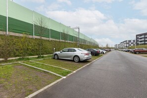 Free self-parking