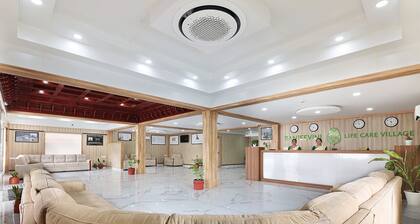 SANJEEVINI AYURVEDA AND YOGA RETREAT