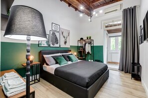 2 bedrooms, iron/ironing board, WiFi, bed sheets - BDC - The Secret Garden in Trevi (Roma)