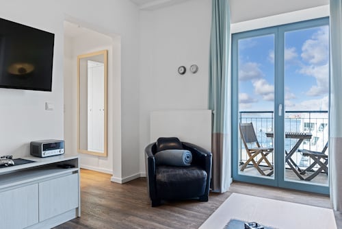 Ferienapartment mit Balkon und tollem Ausblick an der Hafenspitze von Wismar