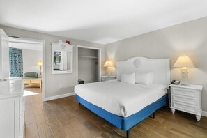 1 bedroom, WiFi, bed sheets - Ocean View King Ste: Breakfast Included 10th Flr (Myrtle Beach)