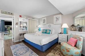 1 bedroom, WiFi, bed sheets - Jaw-Dropping Ocean View King Ste w/Breakfast (Myrtle Beach)