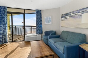 TV - Ocean View King Suite: Hot Breakfast 12th Flr (Myrtle Beach)