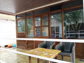 Side Sea View Non AC | Quartos à prova de som