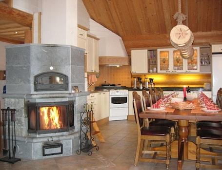 Villa, 3 Bedrooms, Hot Tub, Beachside | Private kitchen | Electric kettle, highchair