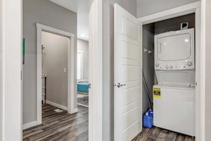 Unclassified image, 3 of 41, button