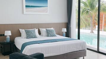 Run of House | In-room safe, blackout drapes