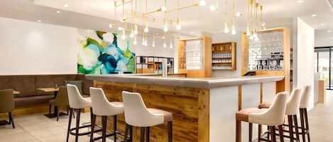 Bar (in der Unterkunft)