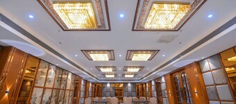 HOTEL PRATAP PALACE