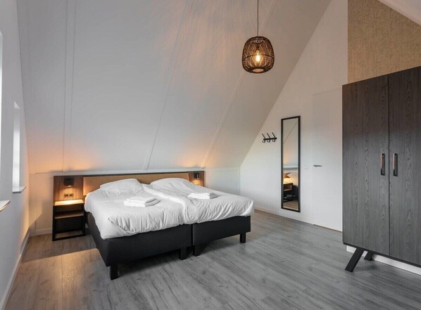 4 bedrooms, WiFi, bed sheets - Hello Zeeland - Vakantiewoning Knuitershoek 88 (Ossenisse)