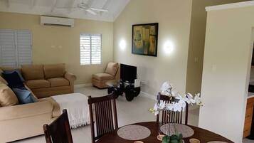 Family Villa | Living area | Flat-screen TV