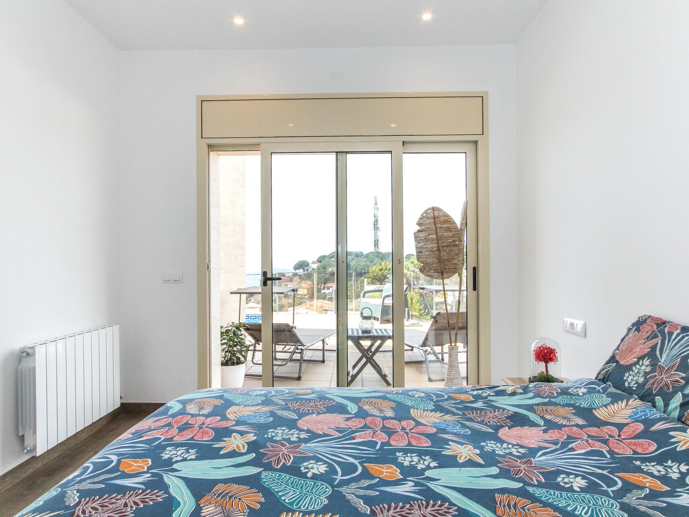 4 bedrooms, free WiFi