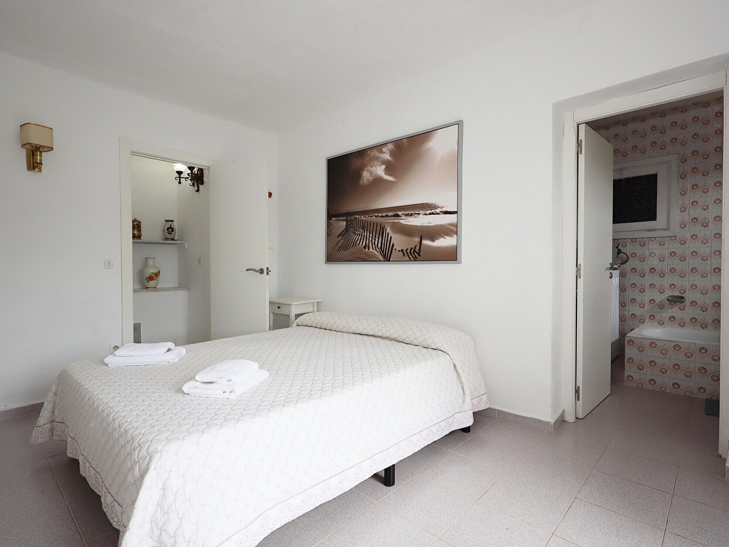 2 bedrooms, free WiFi