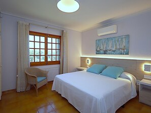 6 bedrooms, free WiFi, wheelchair access