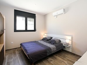 4 bedrooms, free WiFi