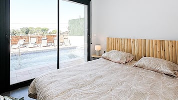 4 bedrooms, free WiFi