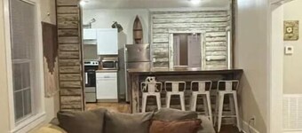 Located 3 miles to Grenada Lake 