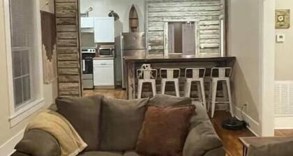 Located 3 miles to Grenada Lake