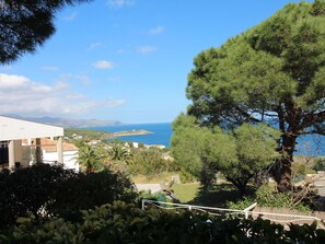 Property grounds - LA MORA II - 4 - Gran apartamento con jardín. vistas la mar y piscina privada. (El Port de la Selva)